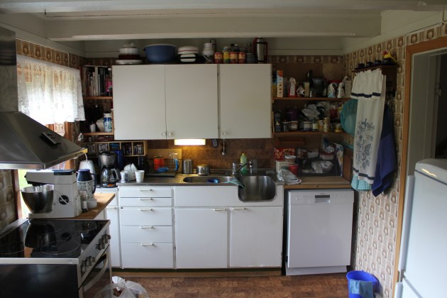 Gamalt kjøken før riving 1